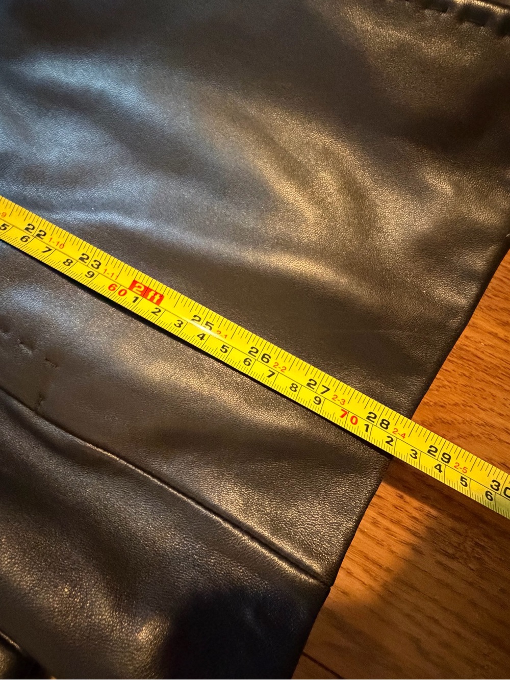 Danier Deep Brown Leather Notch-Lapel Blazer - Picture 12 of 15